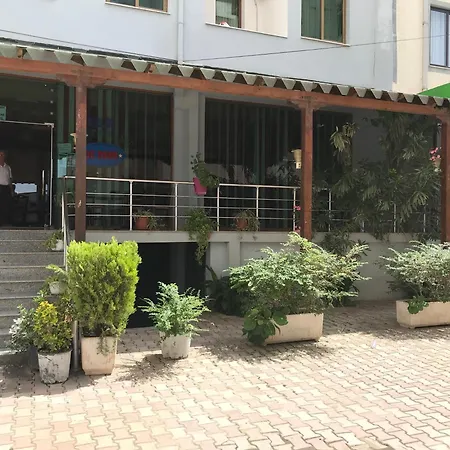 Bar Restaurant De Mar Shëngjin